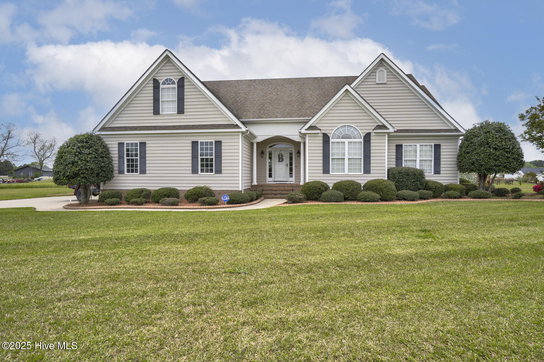 1454 Spring Pond Road Nashville, NC 27856 - Photo 3 of 35 002-1454SpringPondRoad-Nashville-NC-2785