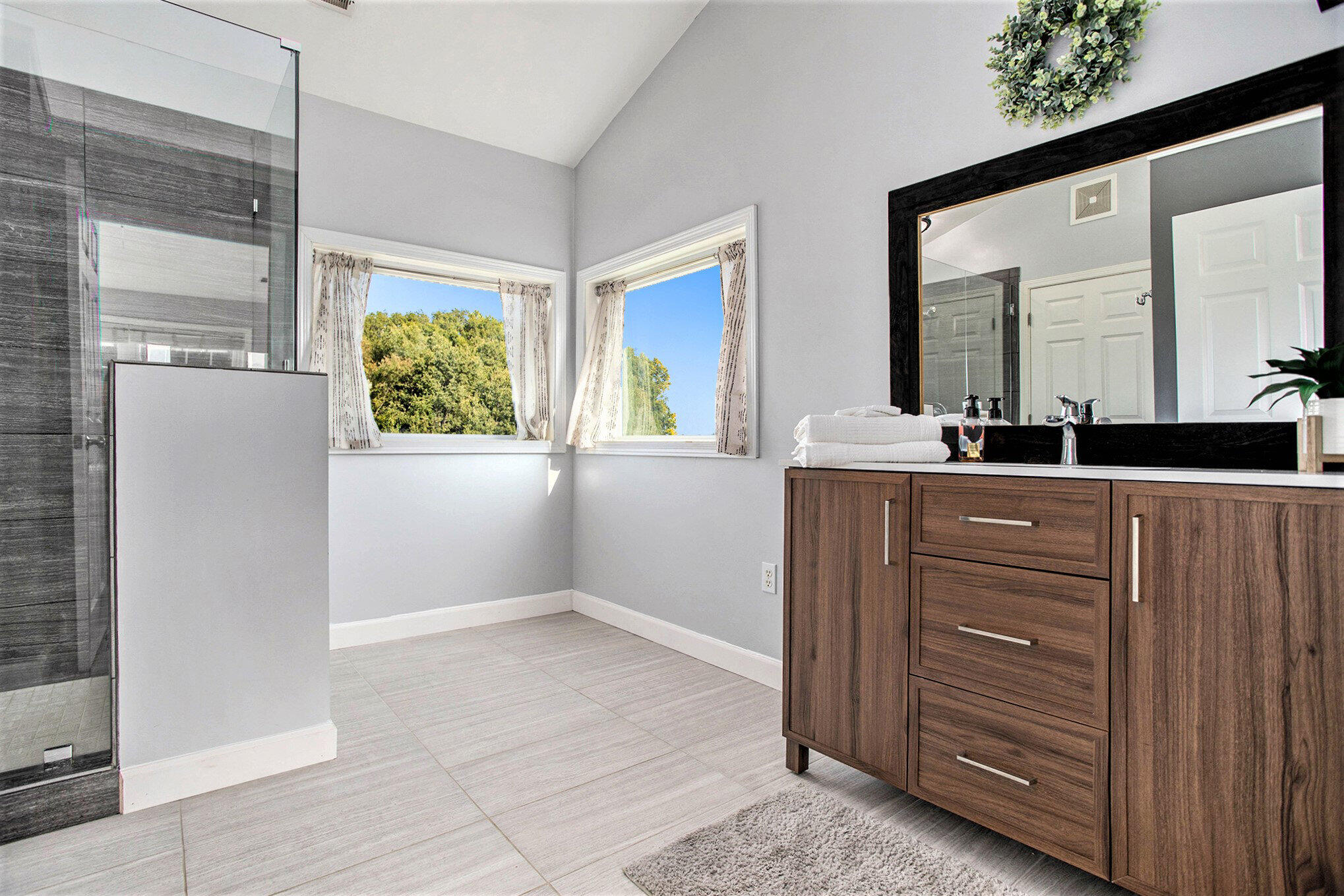 7775 Guy Road Nashville, MI 49073 - Photo 18 of 30 014_7775_guy_rd_nashville_mi_49073-32