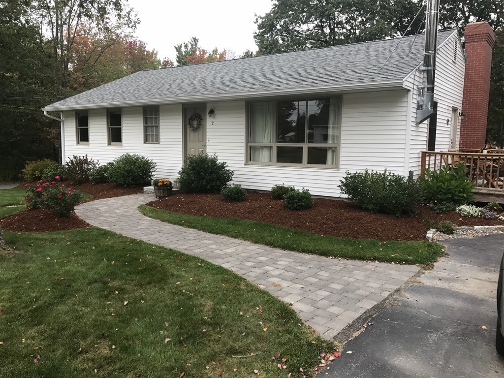 2 Walnut Street Templeton, MA 01436 - Photo 1 of 29 Gallery Image 1