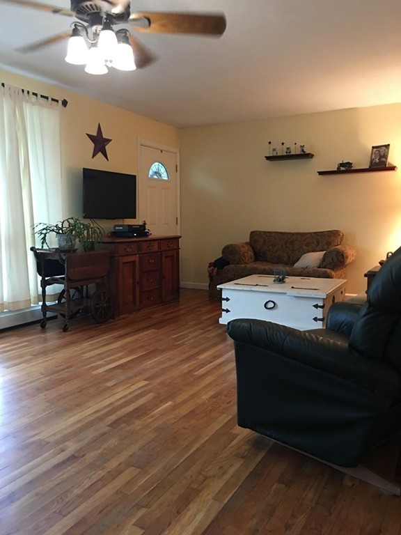 2 Walnut Street Templeton, MA 01436 - Photo 17 of 29 Gallery Image 17