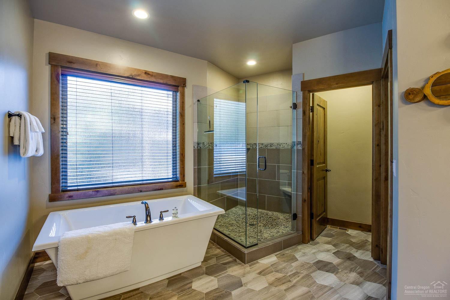 56623 Sunstone Loop Bend, OR 97707 - Photo 15 of 25 Additional Photo