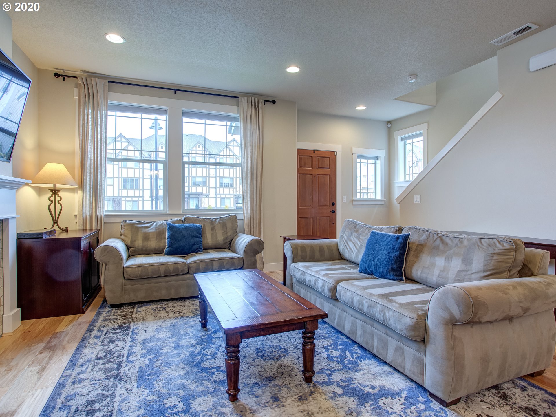 14966 Northwest Shackelford Road Portland, OR 97229 - Photo 3 of 32 Gallery Image 3