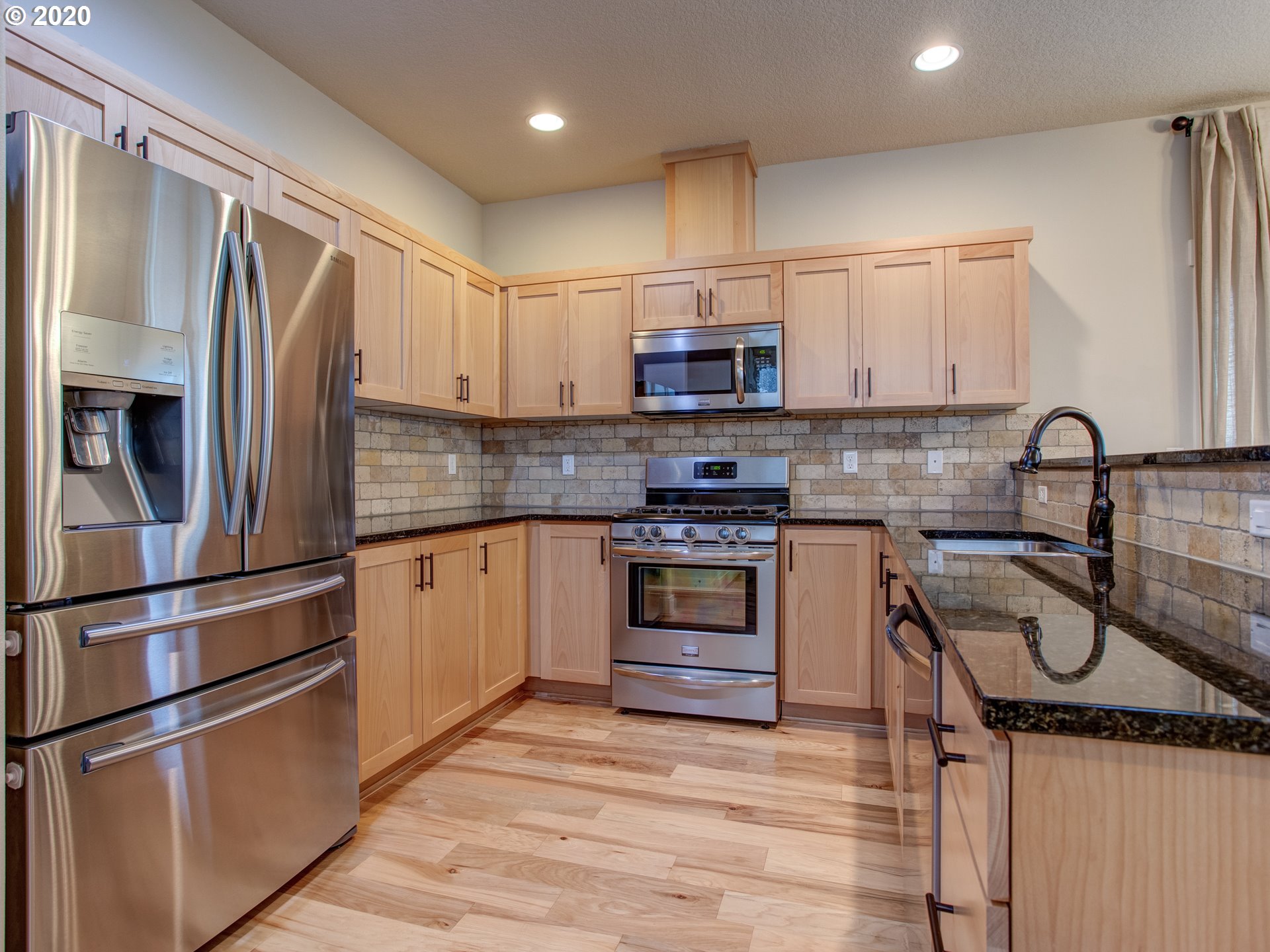 14966 Northwest Shackelford Road Portland, OR 97229 - Photo 9 of 32 Gallery Image 9