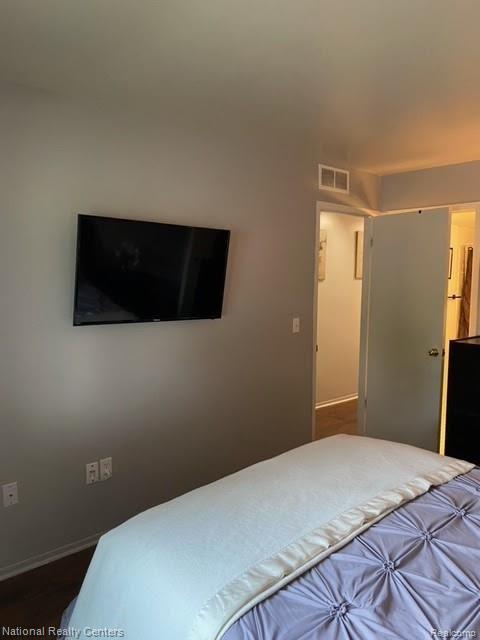 27384 Evergreen Road Lathrup Village, MI 48076 - Photo 22 of 26