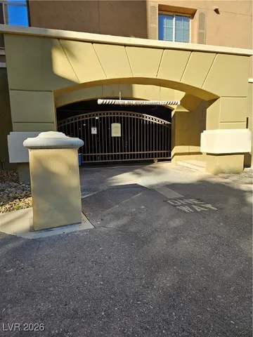 $598,800 | 15 Via Mantova, Unit 305, Henderson, NV 89011