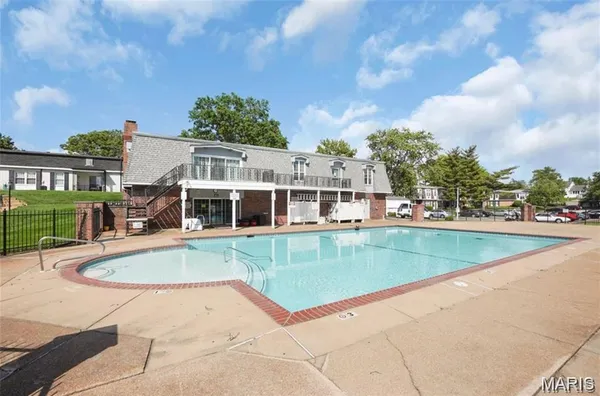 $79,900 | 1737 Herault Place, Unit H, St. Louis, MO 63125