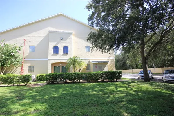 $1,995 | 5016 Sunridge Palms Drive, Tampa, FL 33617