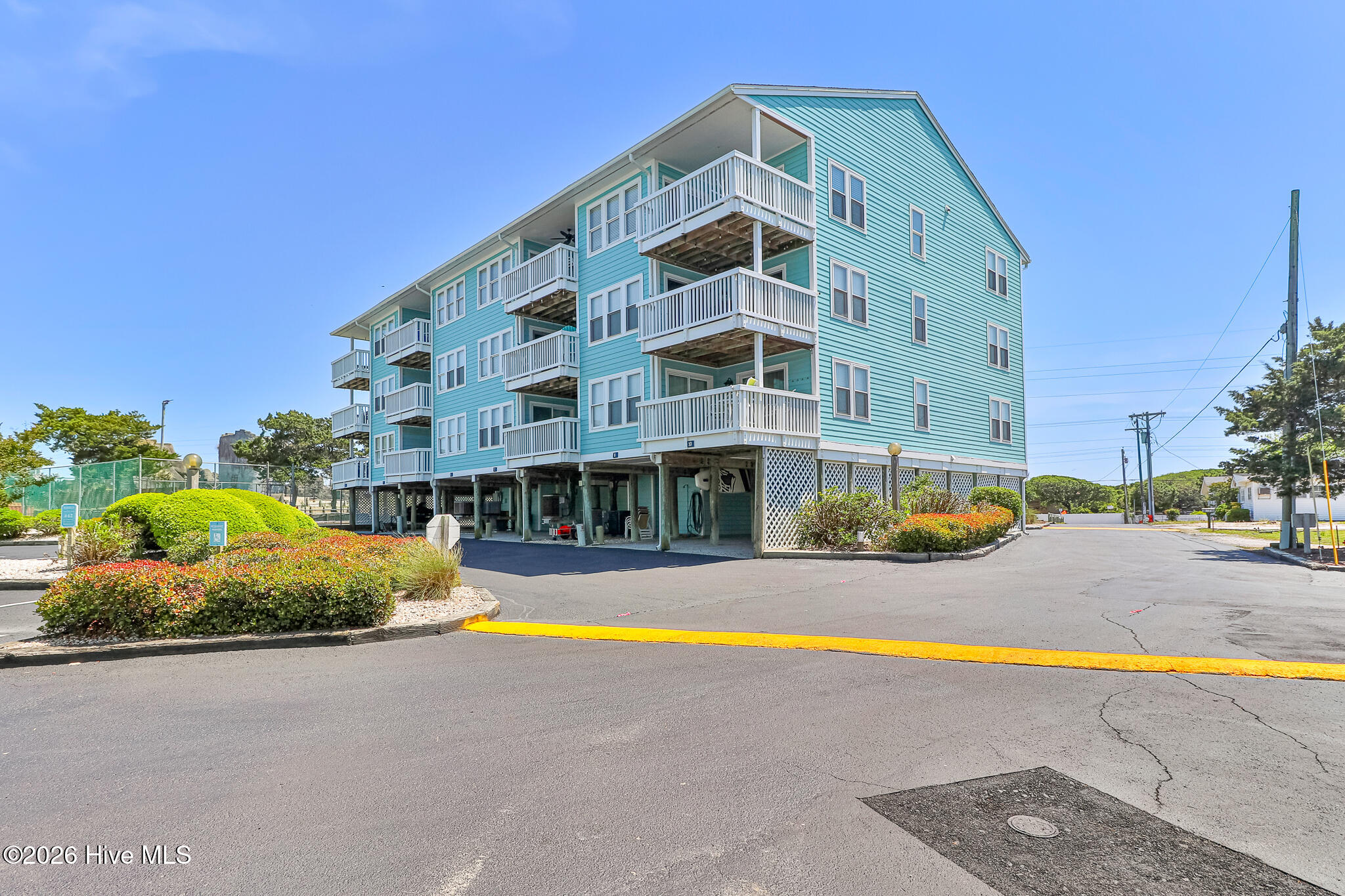 1010 Salter Path Road, Unit 6 MARINER'S POINT Indian Beach, NC 28512 - Photo 26 of 39 Incredible condo in Indian Beach
