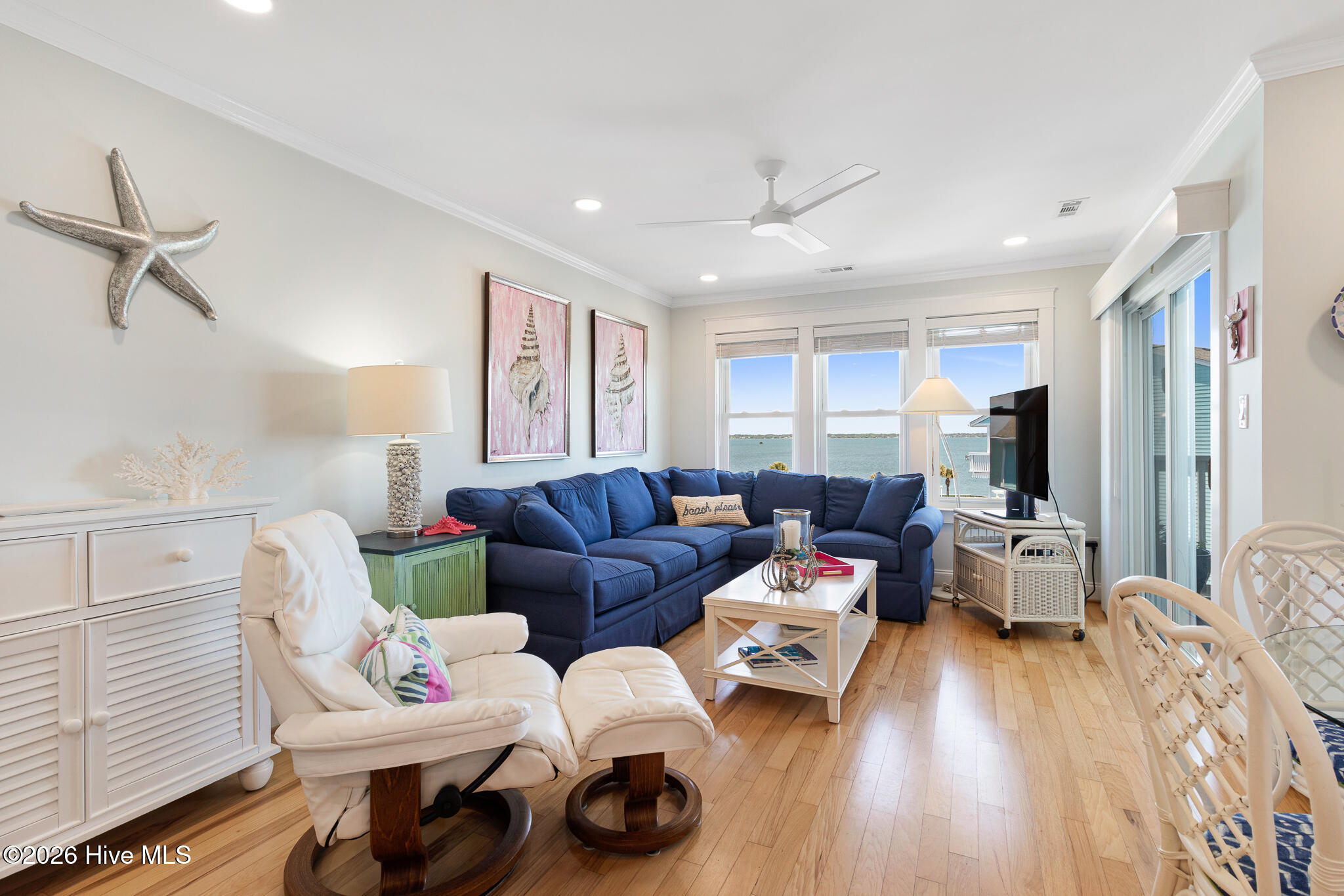 1010 Salter Path Road, Unit 6 MARINER'S POINT Indian Beach, NC 28512 - Photo 3 of 39 Living room with sound views