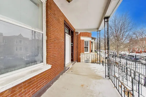 $1,900 | 1812 South Millard Avenue, Unit 3, Chicago, IL 60623