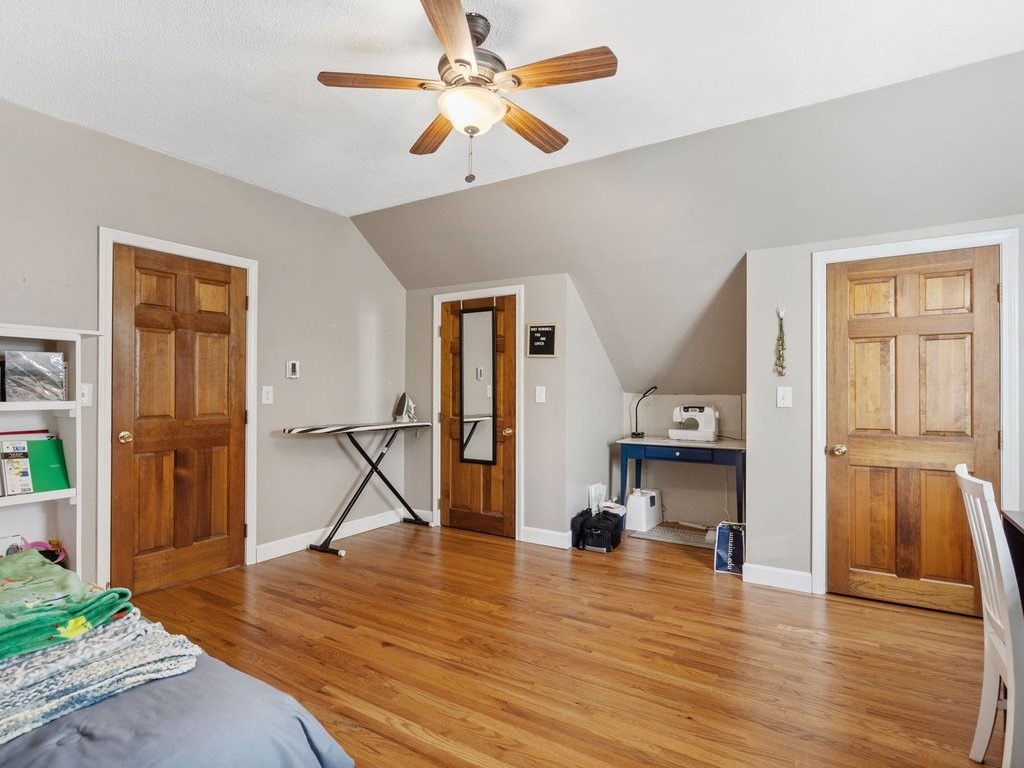 62 Middle Road Amesbury, MA 01913 - Photo 18 of 24 a view of a living room