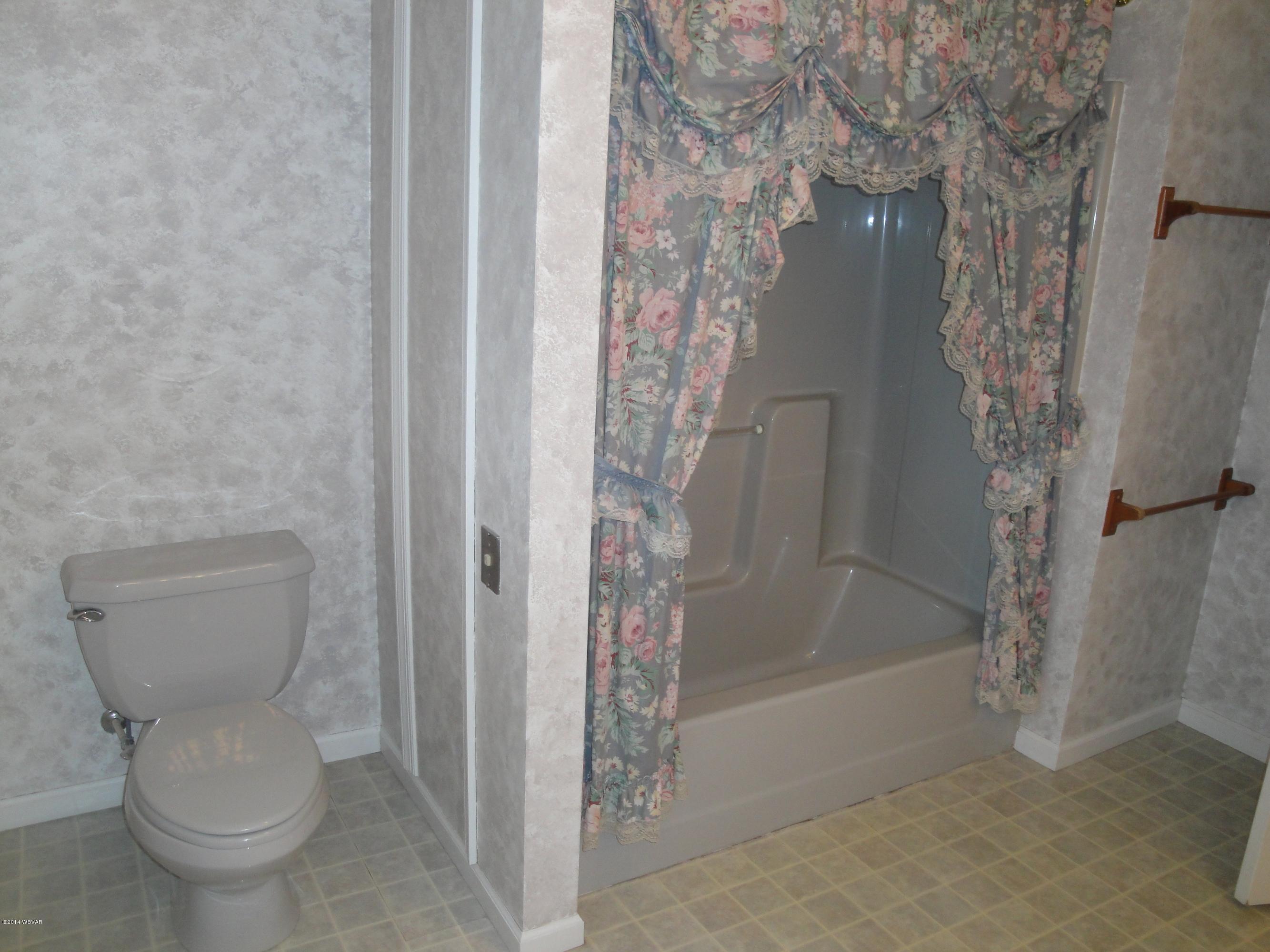 2006 Greenview Road Montoursville, PA 17754 - Photo 14 of 23 Master Bath