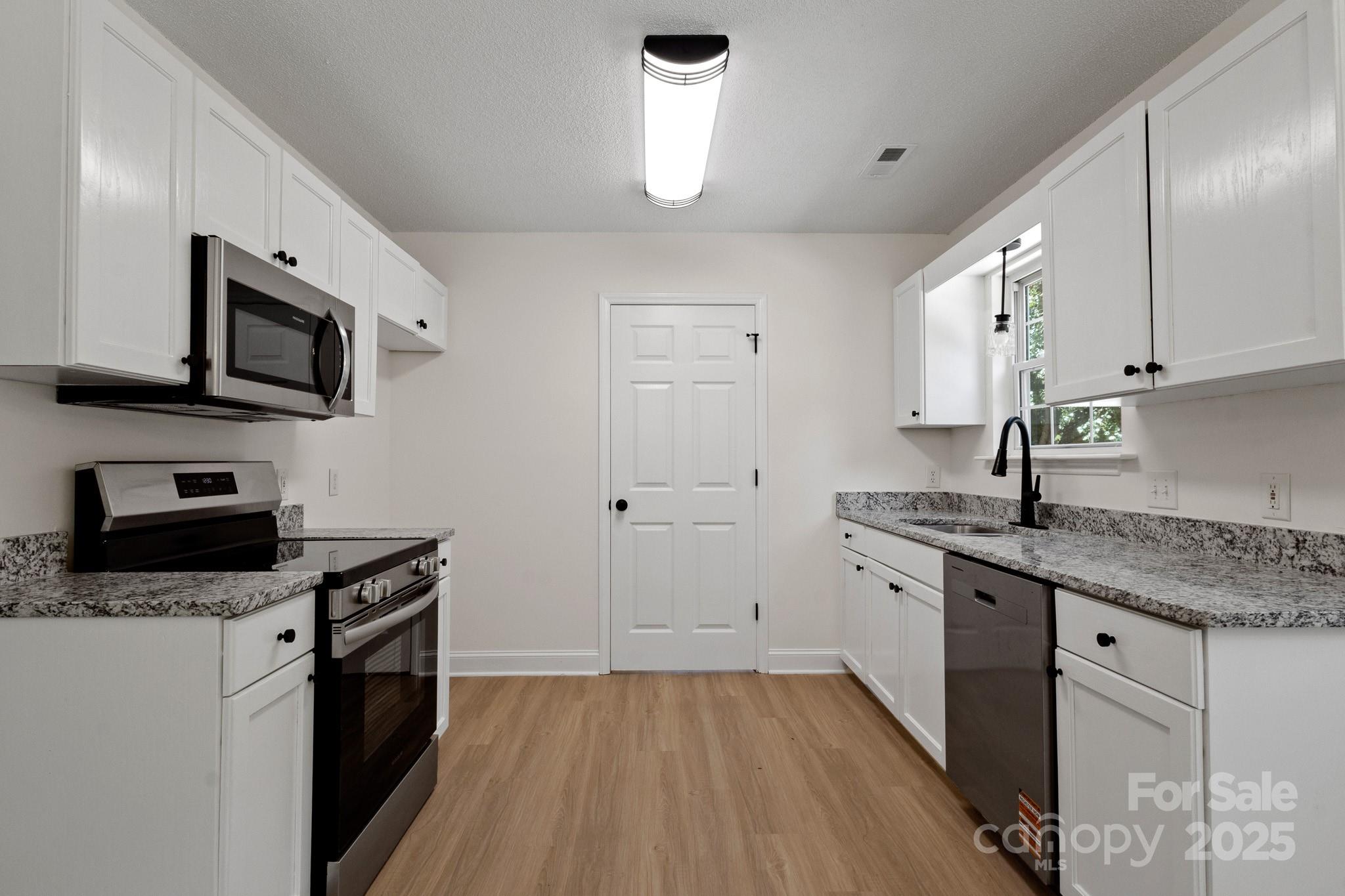 2210 Dawn Ridge Monroe, NC 28110 - Photo 11 of 36