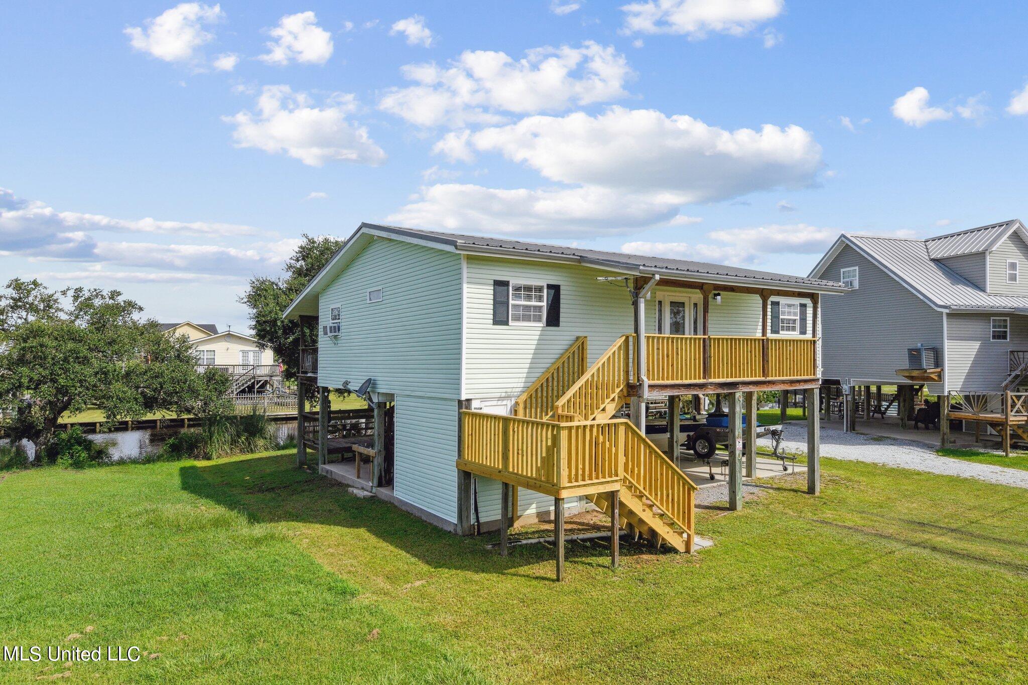 10167 Lagan Street Bay St. Louis, MS 39520 - Photo 1 of 15 01