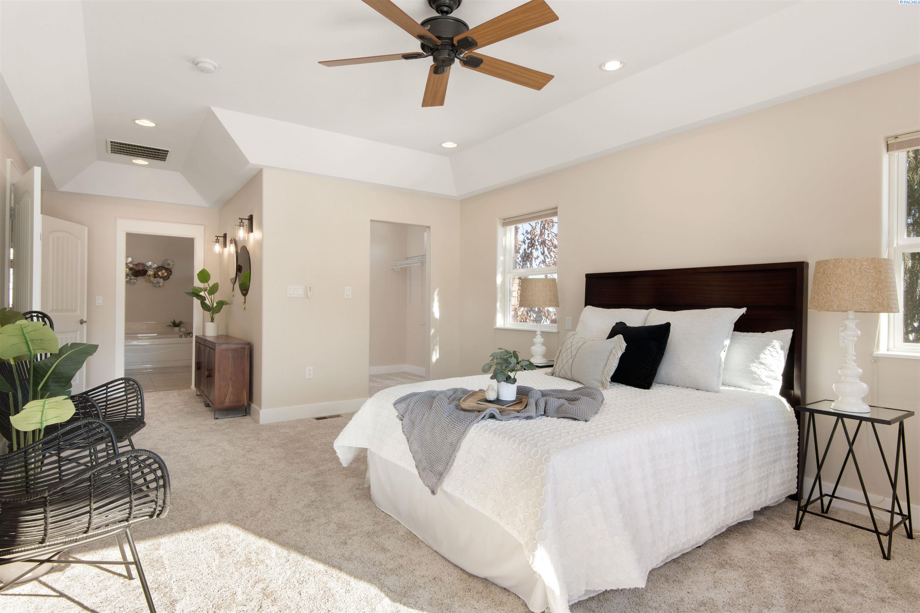 97801 East Ridgeview Drive Kennewick, WA 99338 - Photo 17 of 50 Gallery Image 17