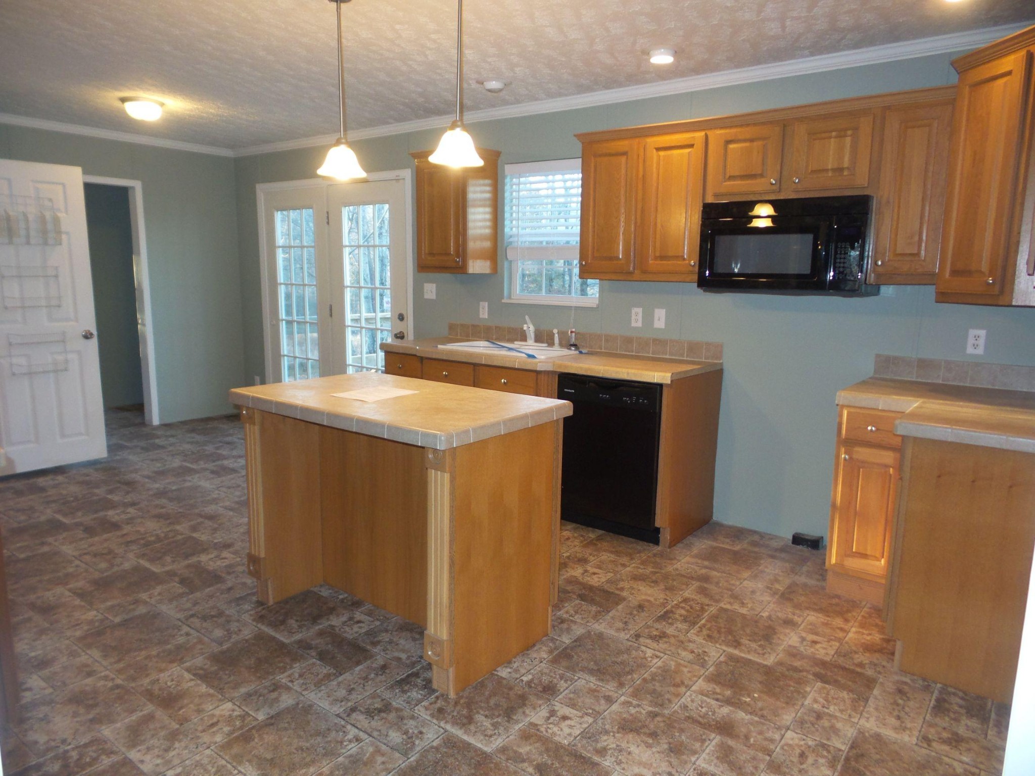 596 Herman Smith Road Pikeville, TN 37367 - Photo 7 of 40 Gallery Image 7