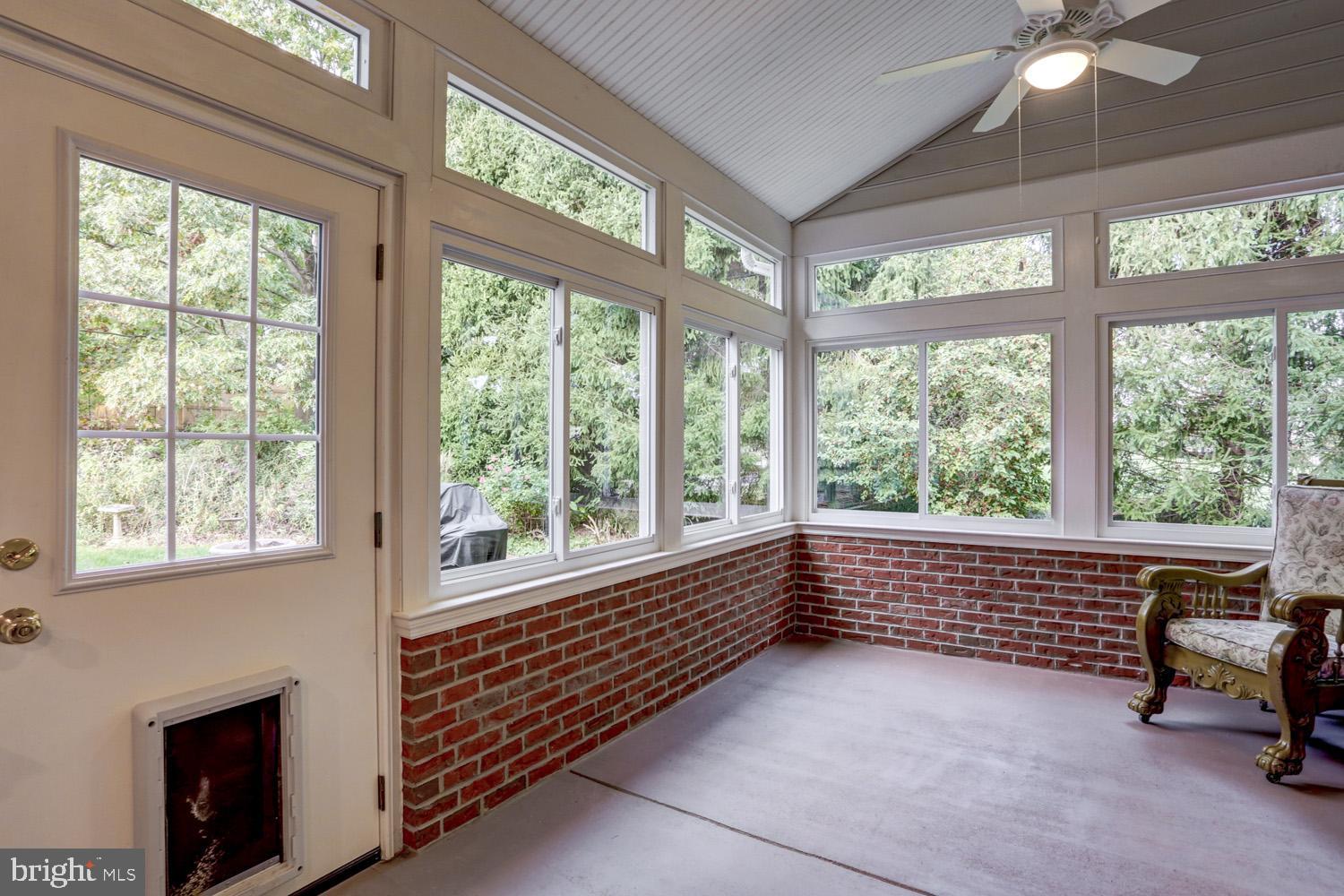 517 Laurel Avenue Lititz, PA 17543 - Photo 31 of 70 3 Seasons Room