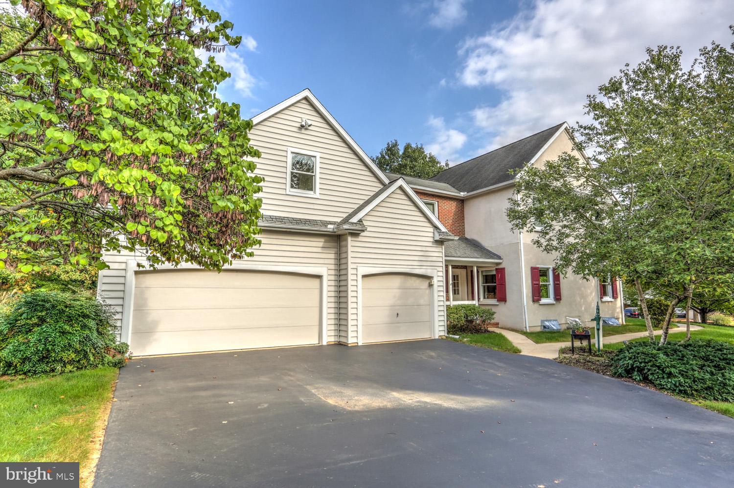 517 Laurel Avenue Lititz, PA 17543 - Photo 57 of 70 3 car garage