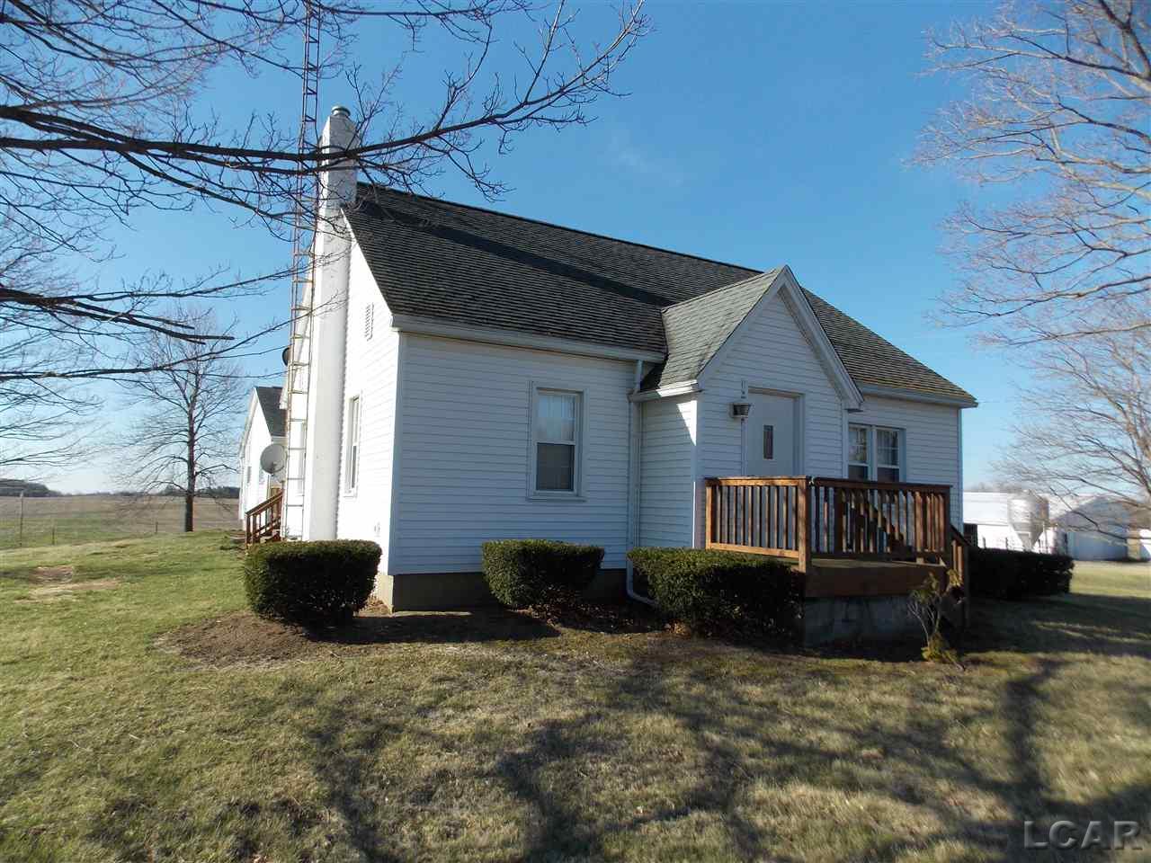 6681 West Monroe Road Tipton, MI 49287 - Photo 2 of 26 31296047-1.JPG