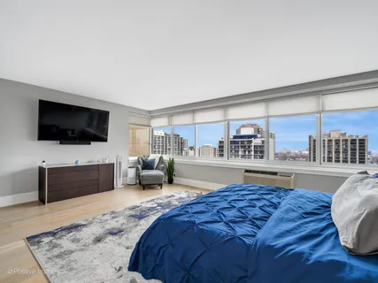 $875,000 | 1440 North Lake Shore Drive, Unit 19BD, Chicago, IL 60610