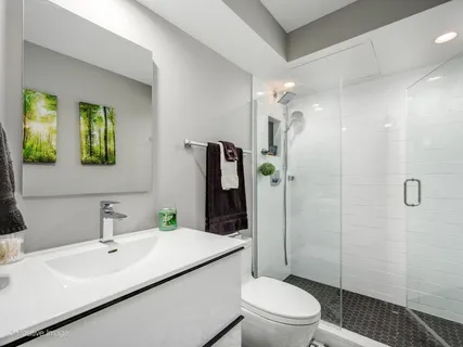 $875,000 | 1440 North Lake Shore Drive, Unit 19BD, Chicago, IL 60610