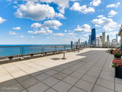 $875,000 | 1440 North Lake Shore Drive, Unit 19BD, Chicago, IL 60610