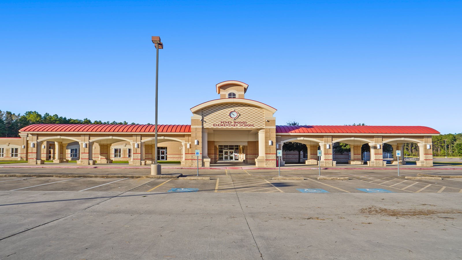 14396 Oceanblue Way Splendora, TX 77372 - Photo 18 of 24 a view of a building with a street