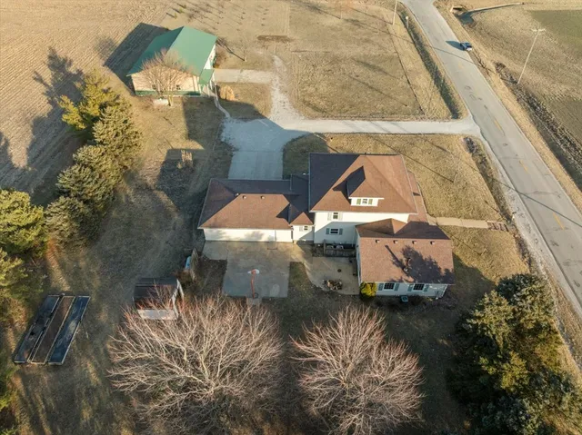 $375,000 | 26947 East 1200 N Road, Forrest, IL 61741