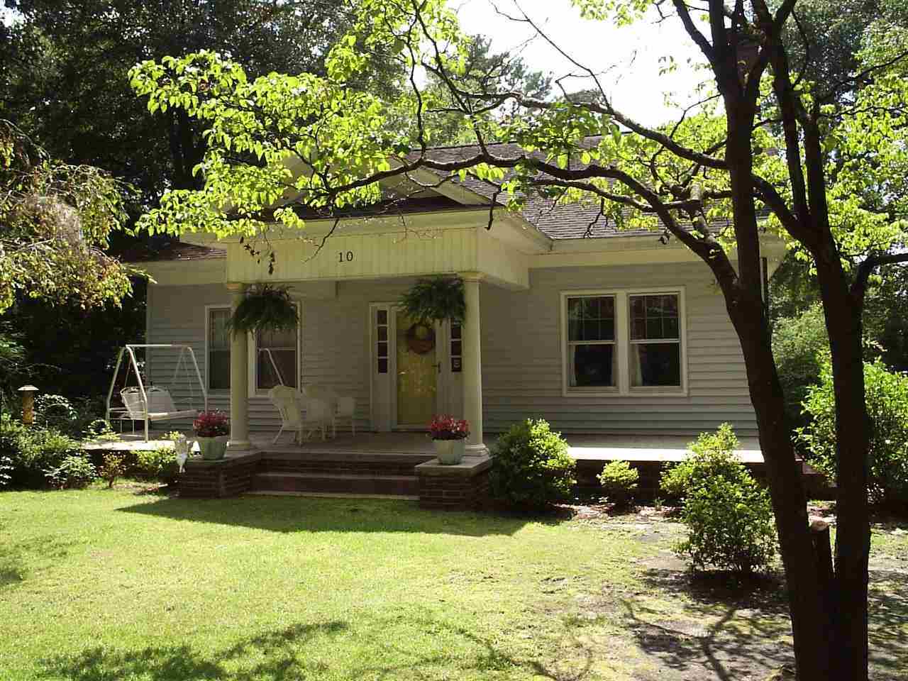 10 Spur Road Pinehurst, NC 28374 - Photo 1 of 15 Primary Photo