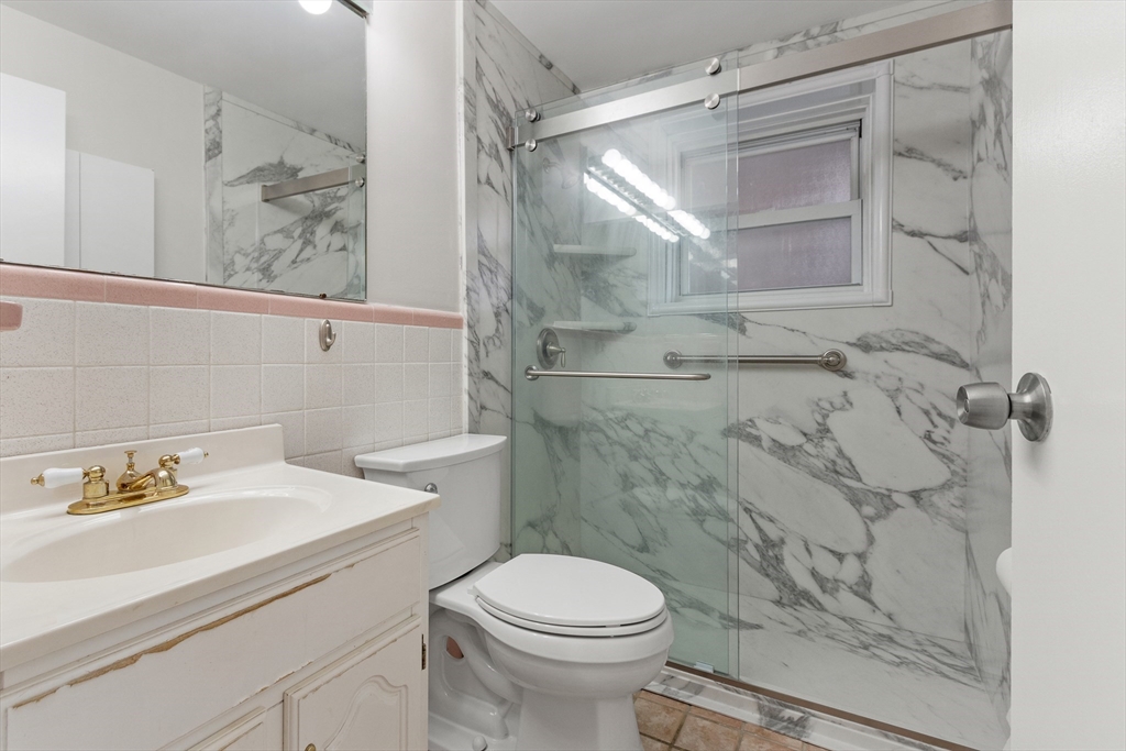 15 Commonwealth Court, Unit 14 Boston, MA 02135 - Photo 14 of 20