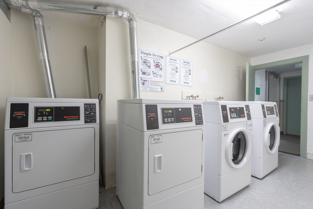 15 Commonwealth Court, Unit 14 Boston, MA 02135 - Photo 15 of 20