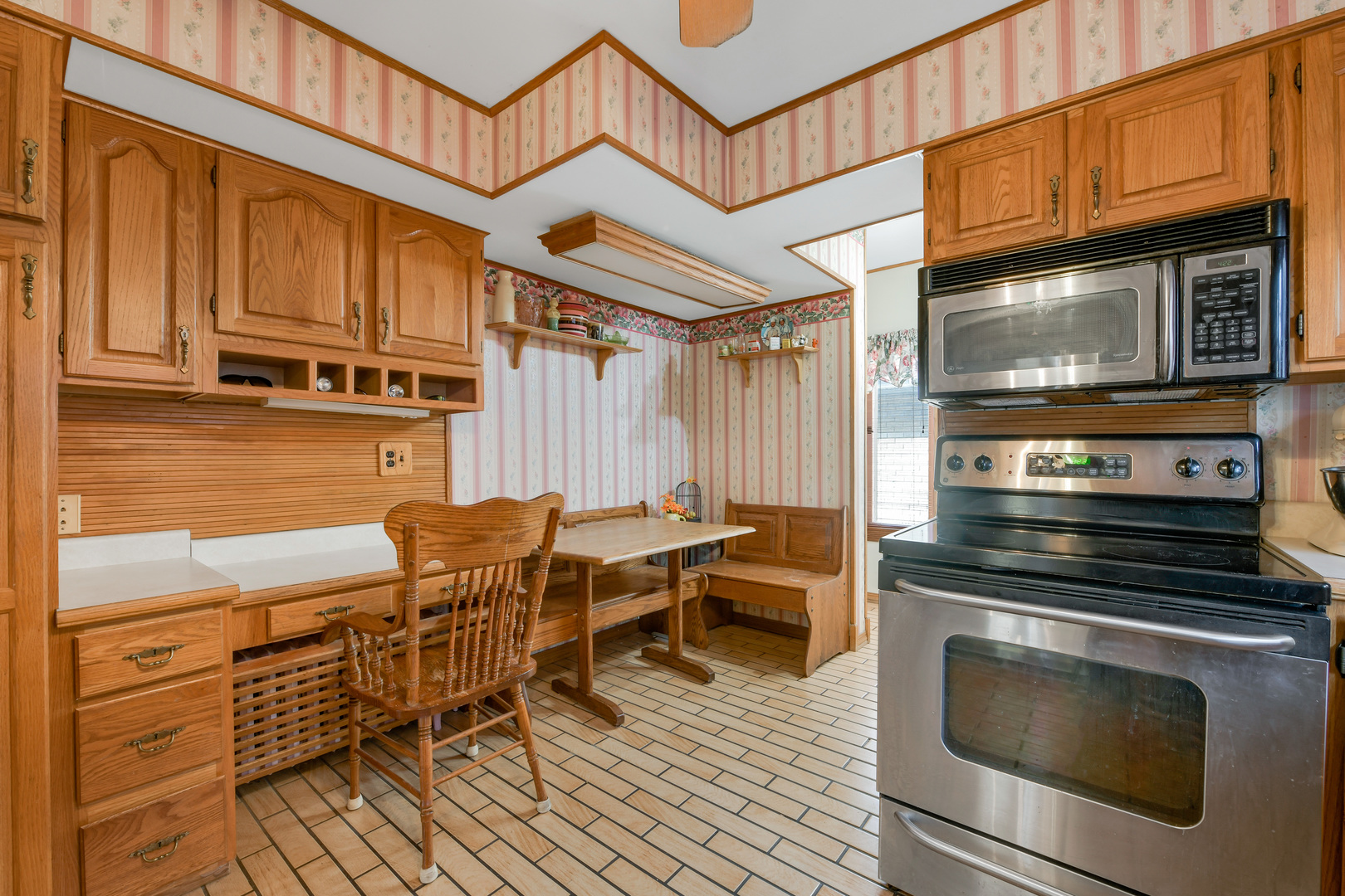 1103 South Crescent Avenue Park Ridge, IL 60068 - Photo 10 of 24 Gallery Image 10