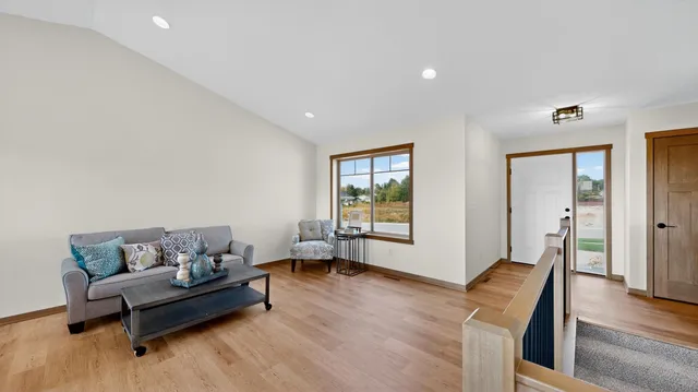 $480,000 | 6238 Cody Lane Northwest, Rochester, MN 55901