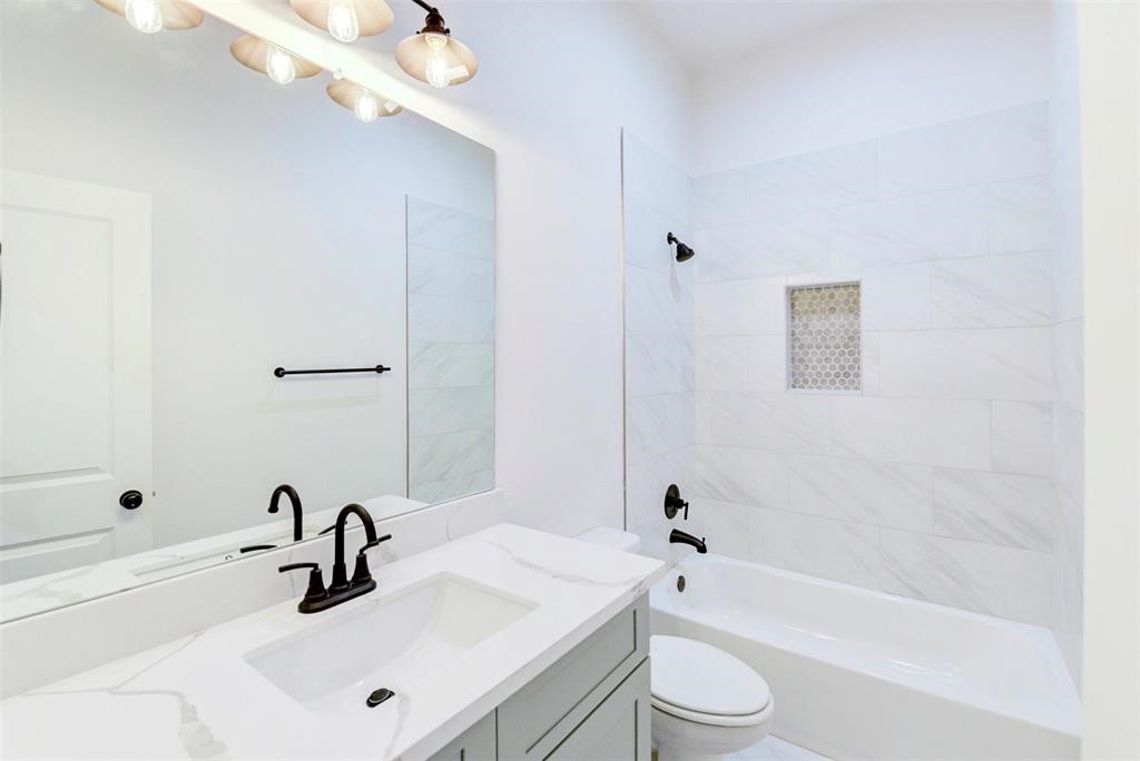 5310 Denmark Street Houston, TX 77028 - Photo 17 of 18