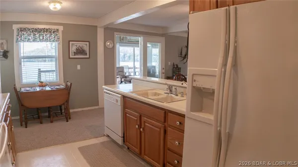 $659,900 | 174 Chipmunk Drive, Edwards, MO 65326