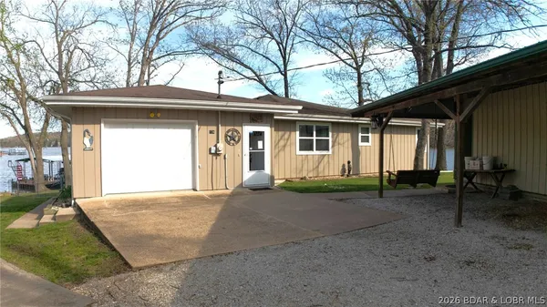 $659,900 | 174 Chipmunk Drive, Edwards, MO 65326