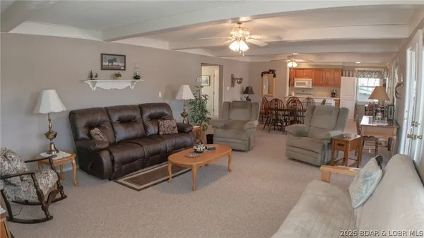 $659,900 | 174 Chipmunk Drive, Edwards, MO 65326