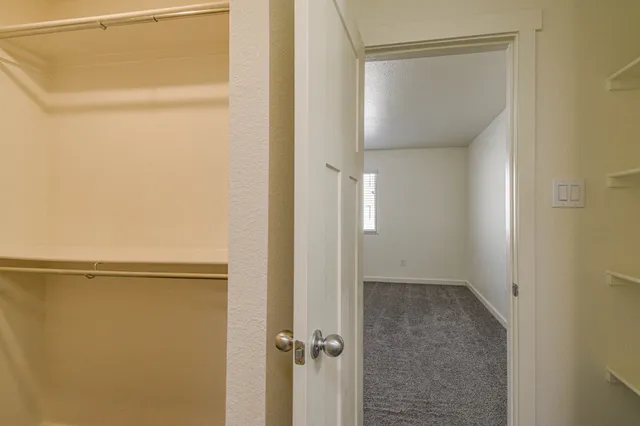 $1,599 | 21155 Gosling Road, Unit 13C, Spring, TX 77388