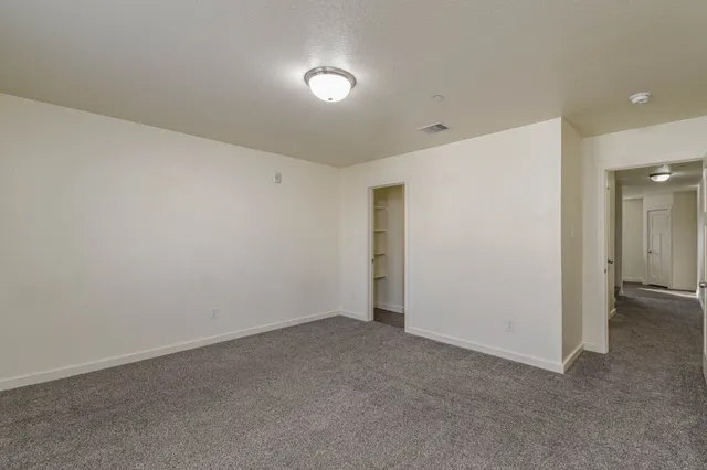 $1,599 | 21155 Gosling Road, Unit 13C, Spring, TX 77388