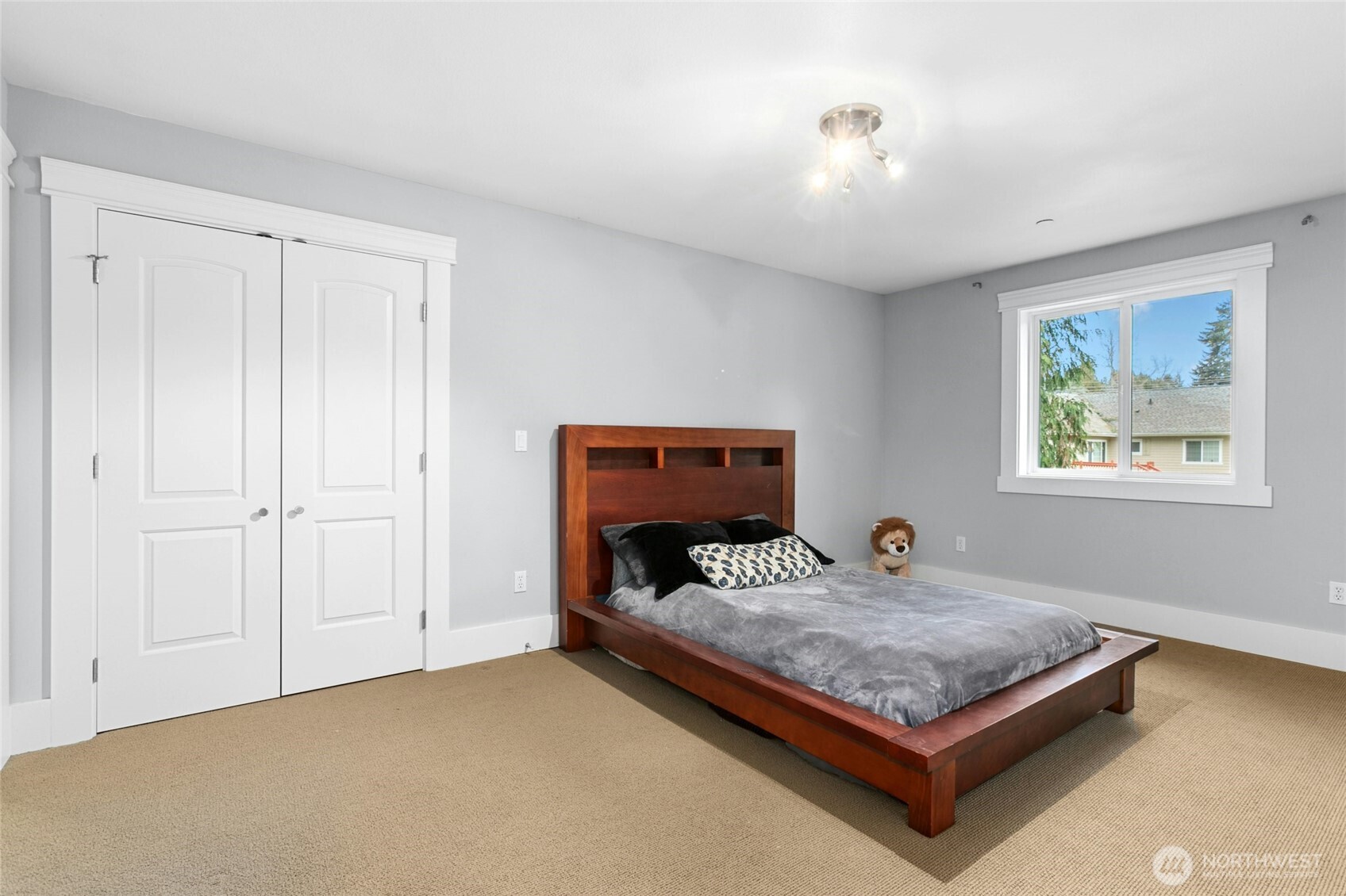 18634 92nd Avenue Northeast Bothell, WA 98011 - Photo 32 of 40