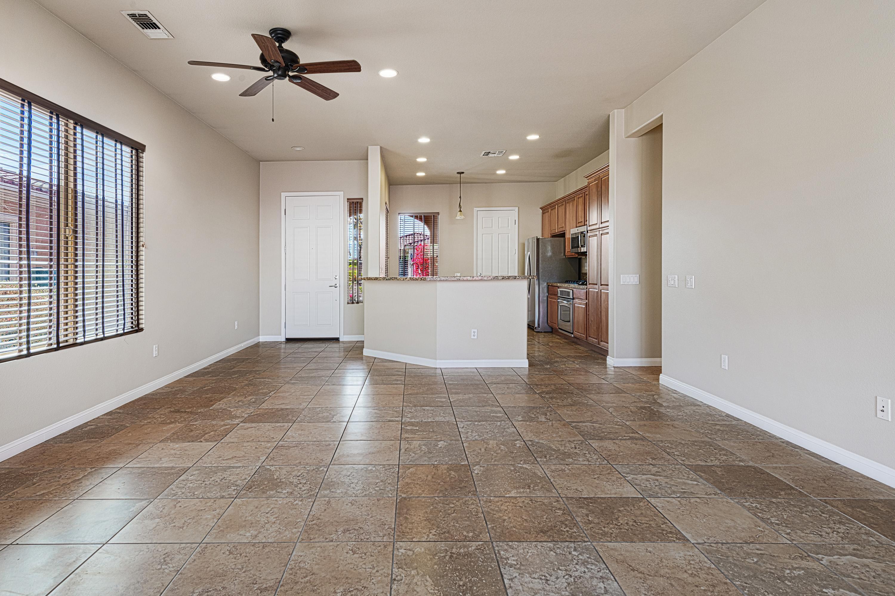 81664 Avenida Contento Indio, CA 92203 - Photo 4 of 38 0614