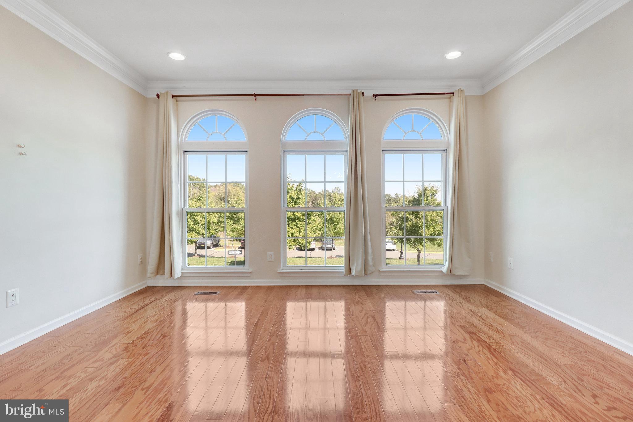 25103 Gunnery Square Chantilly, VA 20152 - Photo 12 of 54