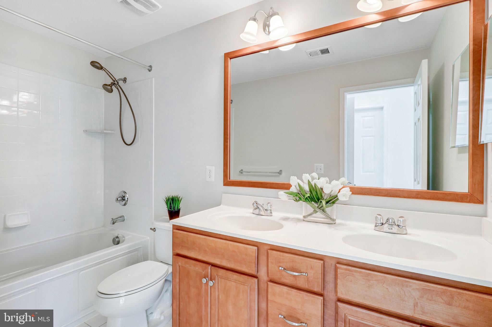 25103 Gunnery Square Chantilly, VA 20152 - Photo 25 of 54