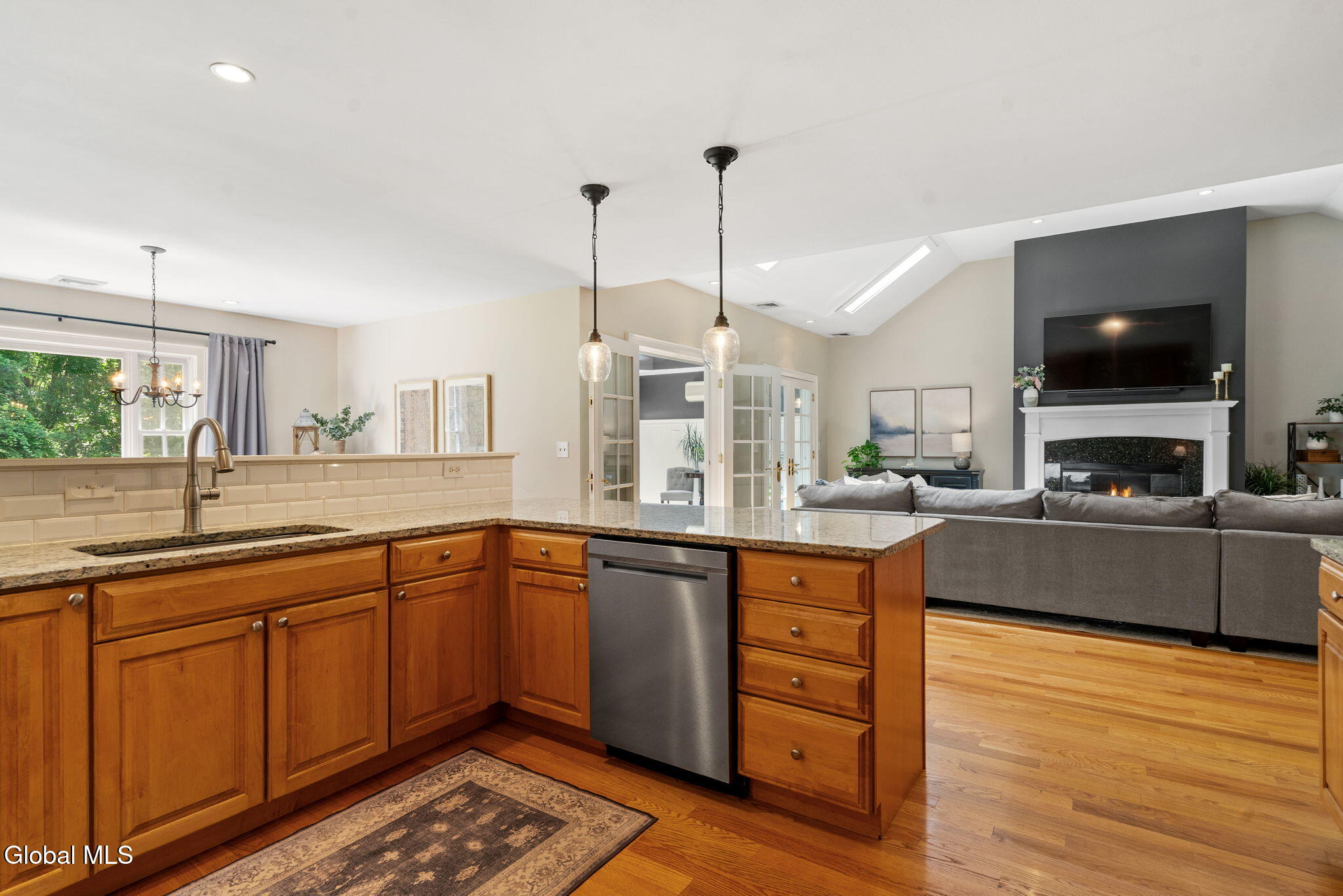 3480 East Lydius Street Schenectady, NY 12303 - Photo 9 of 54 39-web-or-mls-3480-e-lydius-st