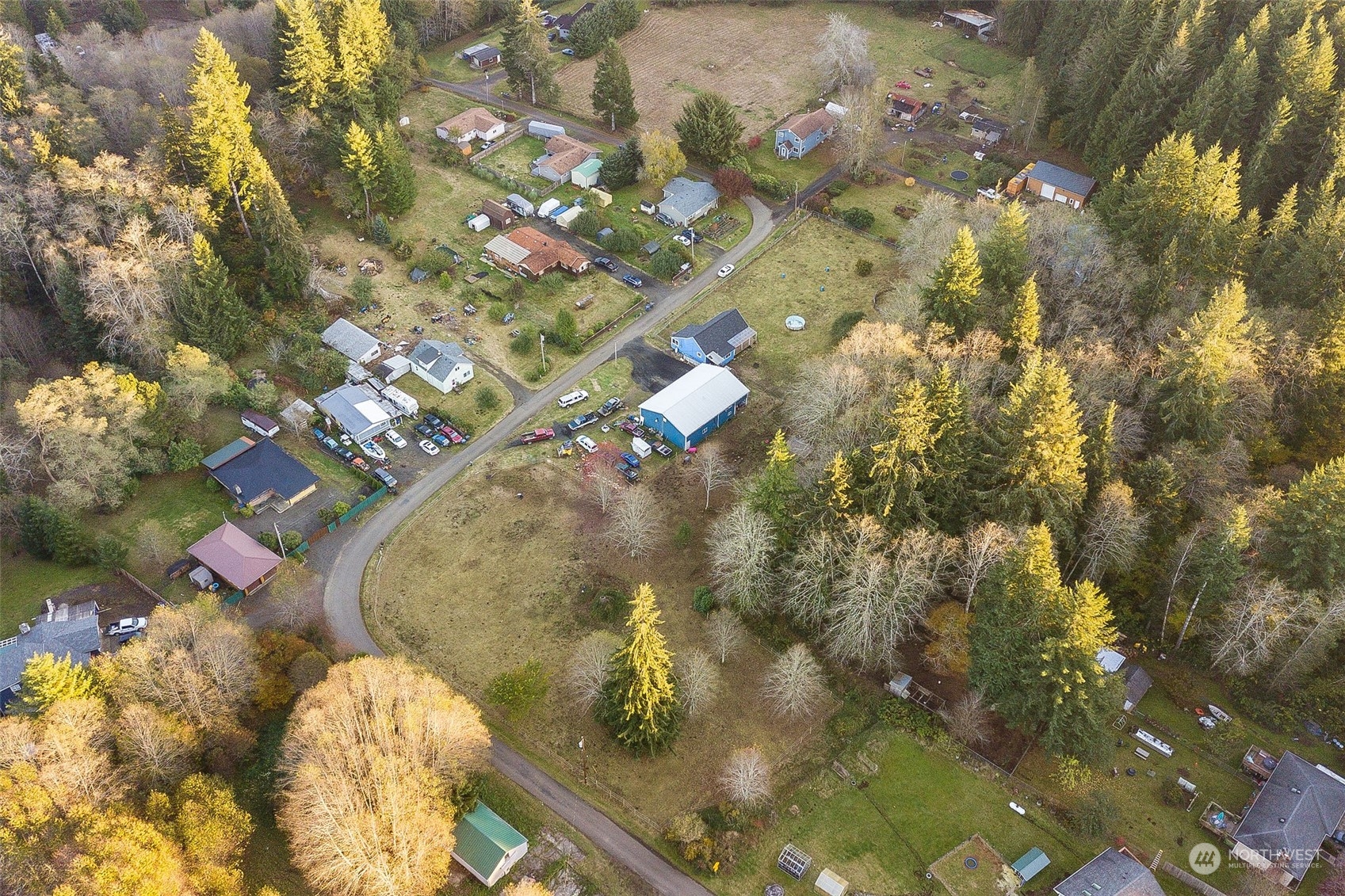 26 Rainier Gardens Road Aberdeen, WA 98520 - Photo 2 of 24 Gallery Image 2
