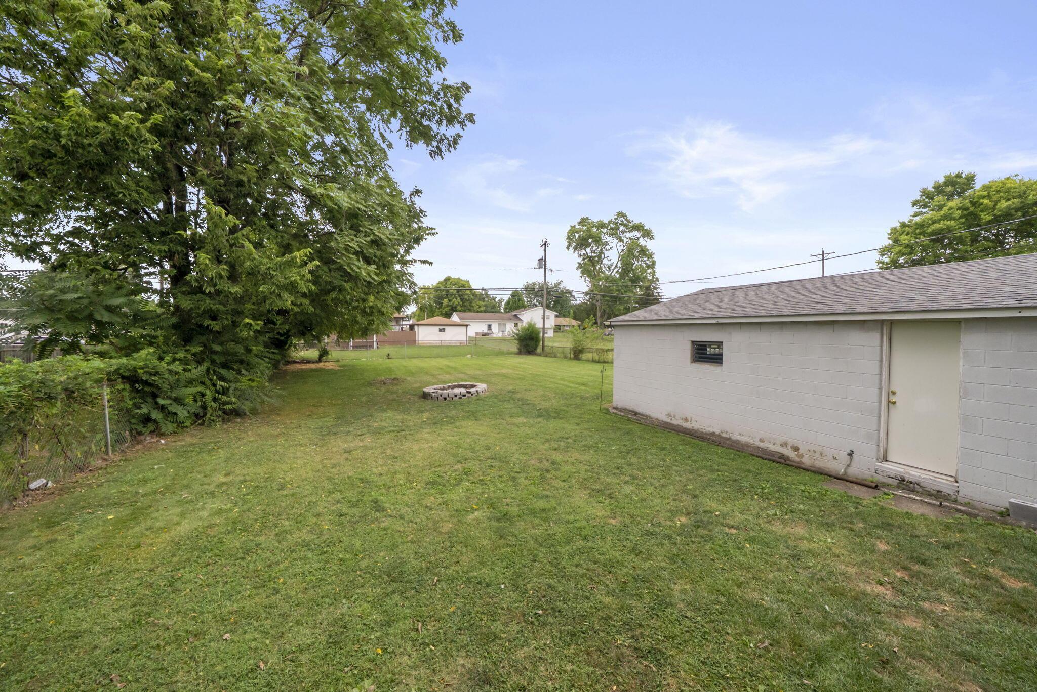 202 Williams Road Columbus, OH 43207 - Photo 41 of 50 Rear Yard