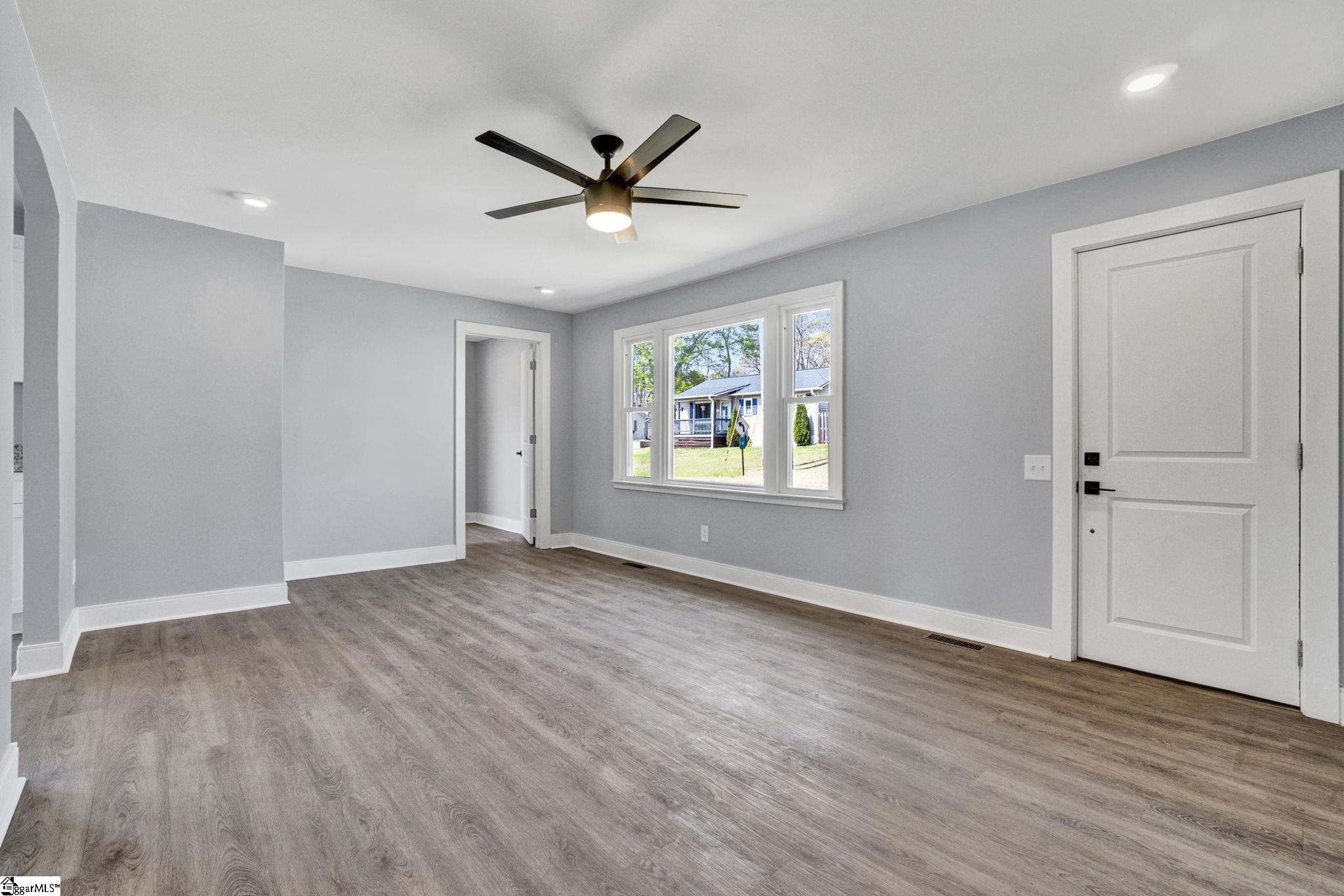 101 Mark Street Easley, SC 29640 - Photo 16 of 46