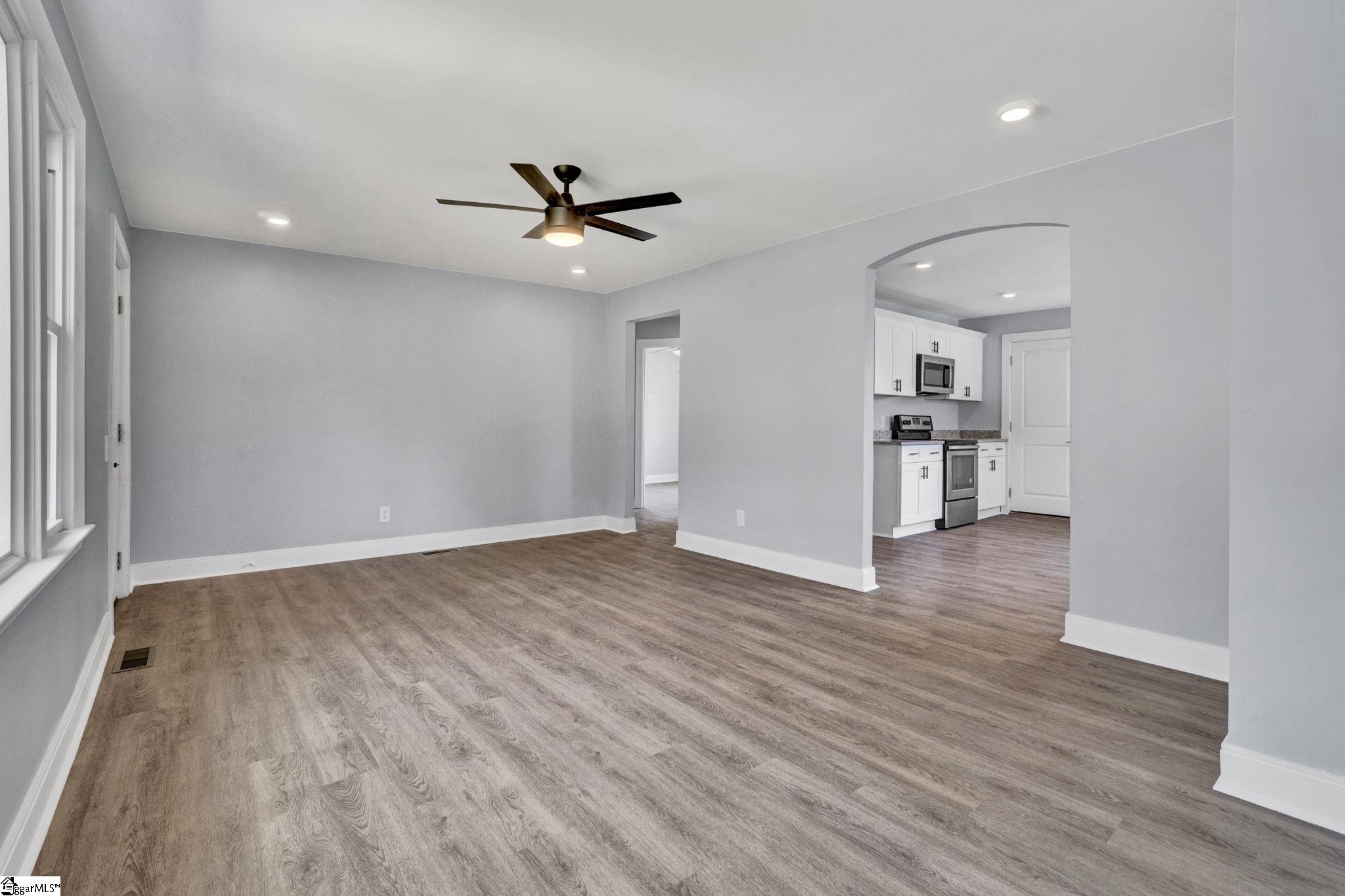 101 Mark Street Easley, SC 29640 - Photo 19 of 46