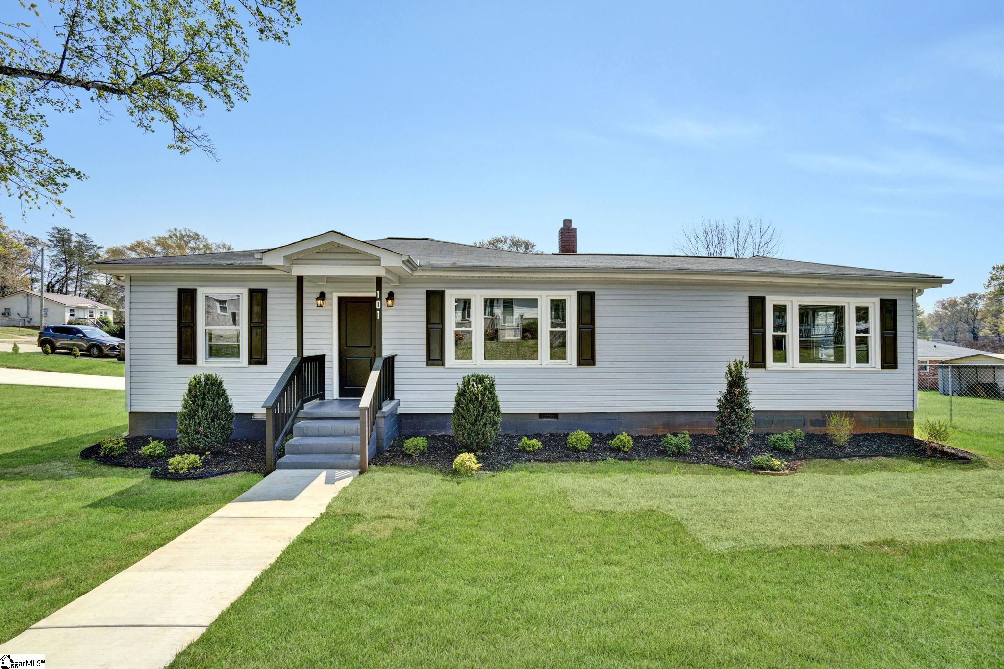 101 Mark Street Easley, SC 29640 - Photo 2 of 46