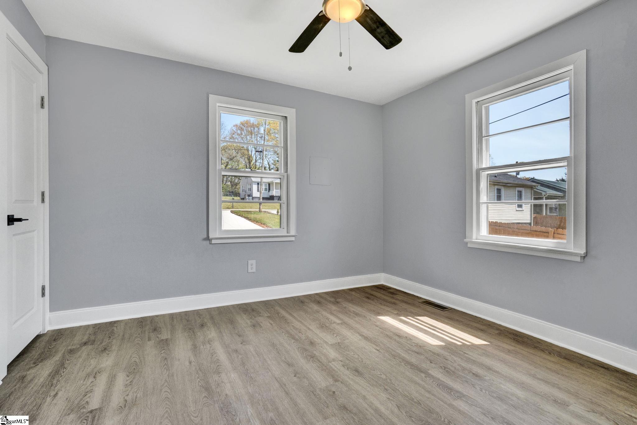 101 Mark Street Easley, SC 29640 - Photo 33 of 46